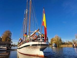 20221112-sinterklaasboot-bij-rvw